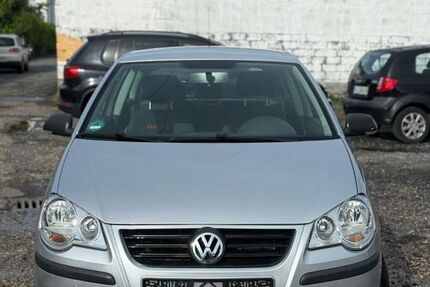 VW Polo 68.000 km 4.750 &euro; Mönchengladbach ost 41334