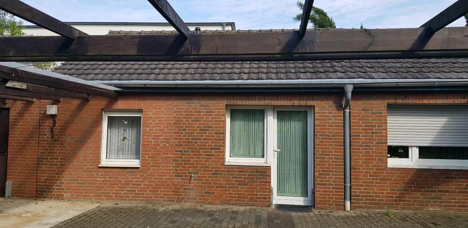 Einfamilienhaus Meerbusch Necklenbroich - 7 Zimmer, 111 m&sup2;, 700.000&euro; | Angebot:19611852