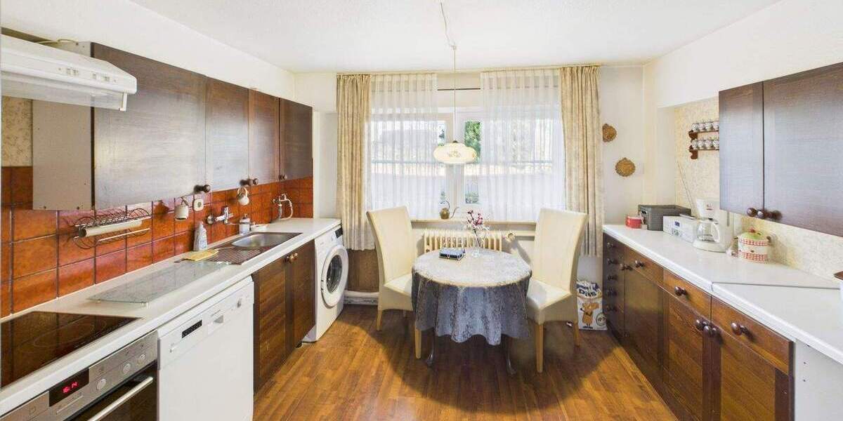 Einfamilienhaus Wassenberg - 1 Zimmer, 260 m&sup2;, 379.000&euro; | Angebot:25814266