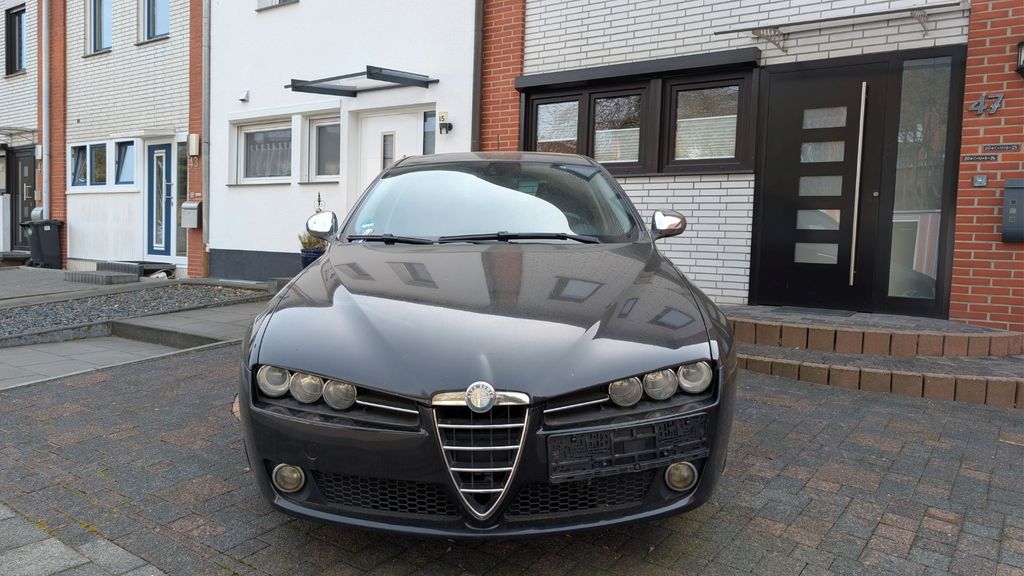Alfa Romeo 159 149.000 km 2.400 &euro; Mönchengladbach 41068