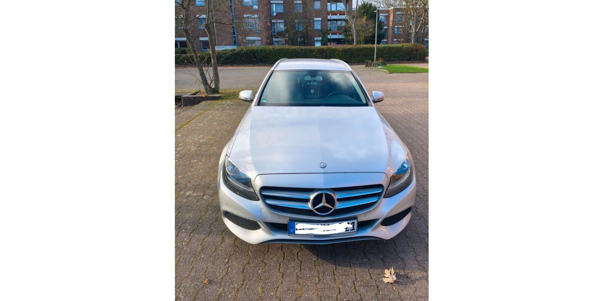 Mercedes-Benz C 180 94.000 km 17.500 &euro; Neuss 41462