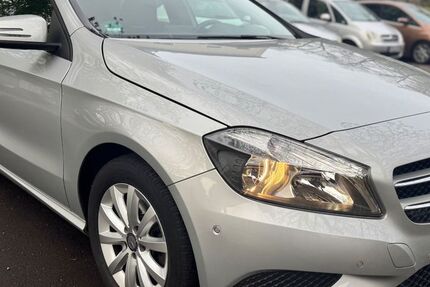 Mercedes-Benz A 180 85.700 km 11.999 &euro; Leverkusen 51373
