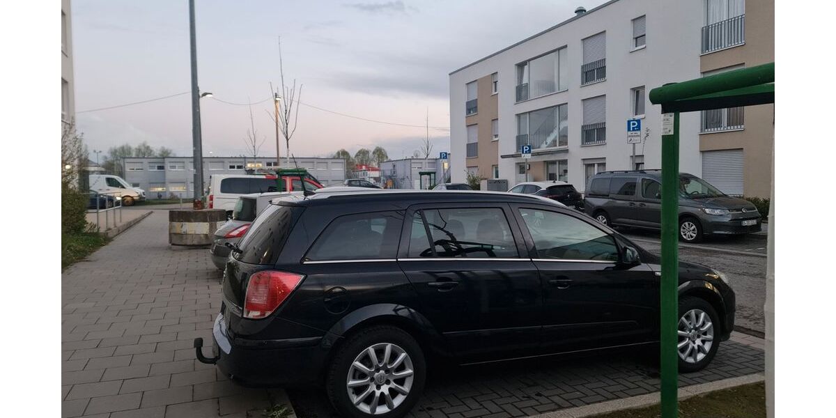 Opel Astra 243.080 km 1.390 &euro; Düsseldorf 40625