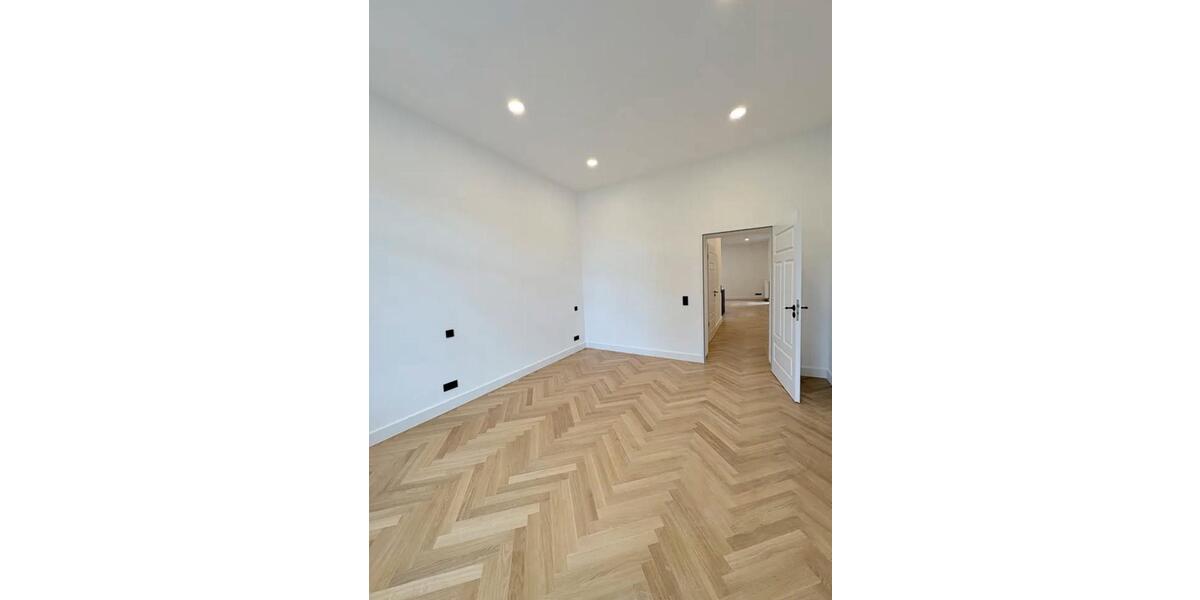 Etagenwohnung Düsseldorf Stadtbezirk 7 - 2 Zimmer, 71 m&sup2;, 1.725&euro; | Angebot:26041632