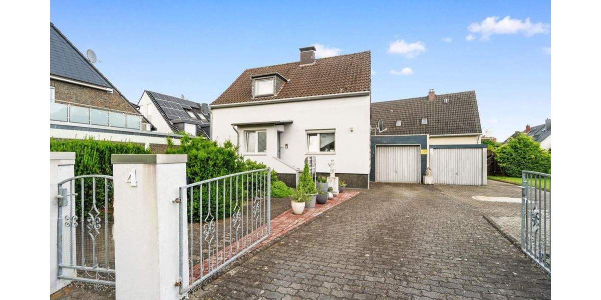 Mehrfamilienhaus, Wohnhaus Düsseldorf Oberbilk - 5 Zimmer, 123 m&sup2;, 590.000&euro; | Angebot:25779430