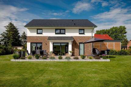 Haus Mönchengladbach West - 6 Zimmer, 150 m&sup2;, 699.000&euro; | Angebot:23366422