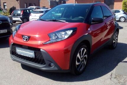 Toyota Aygo (X) 49.100 km 16.290 &euro; Viersen 41748