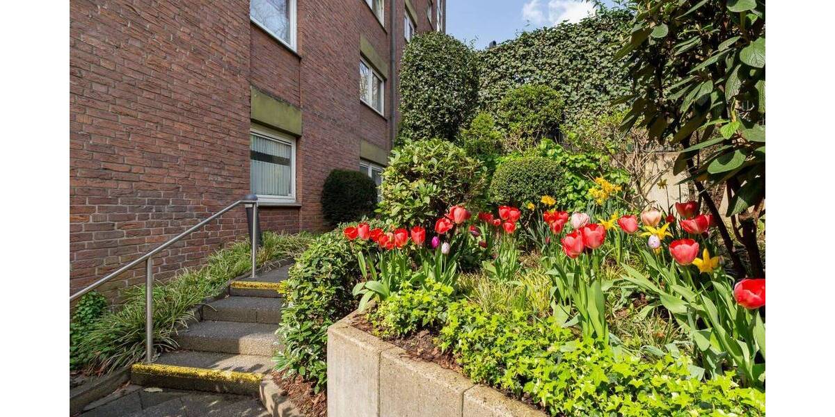 Etagenwohnung Düsseldorf Ludenberg - 2 Zimmer, 80 m&sup2;, 299.000&euro; | Angebot:26204335