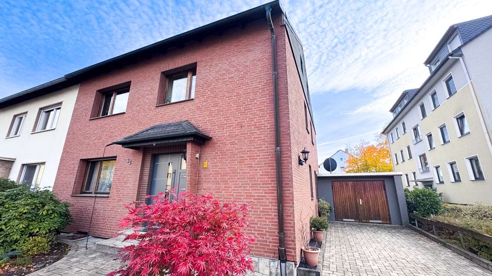 Einfamilienhaus Monheim am Rhein - 6 Zimmer, 124 m&sup2;, 519.000&euro; | Angebot:23556426