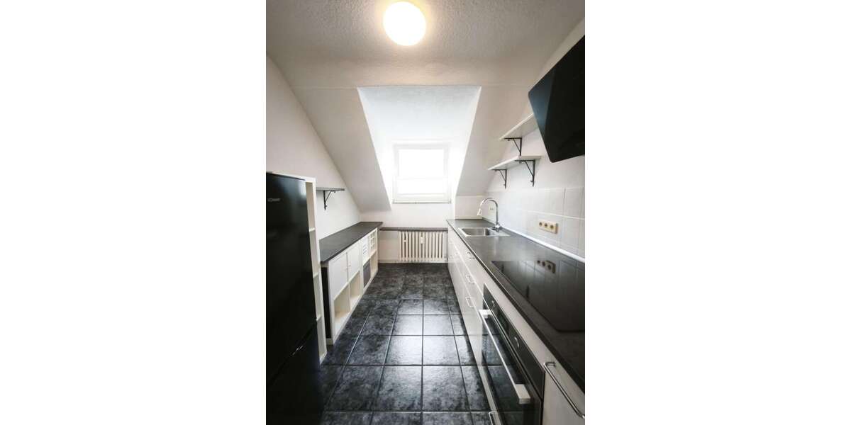Etagenwohnung Düsseldorf Bilk - 3 Zimmer, 74 m&sup2;, 1.250&euro; | Angebot:26988554