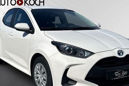 Toyota Yaris 32.403 km 16.990 &euro; Jülich 52428