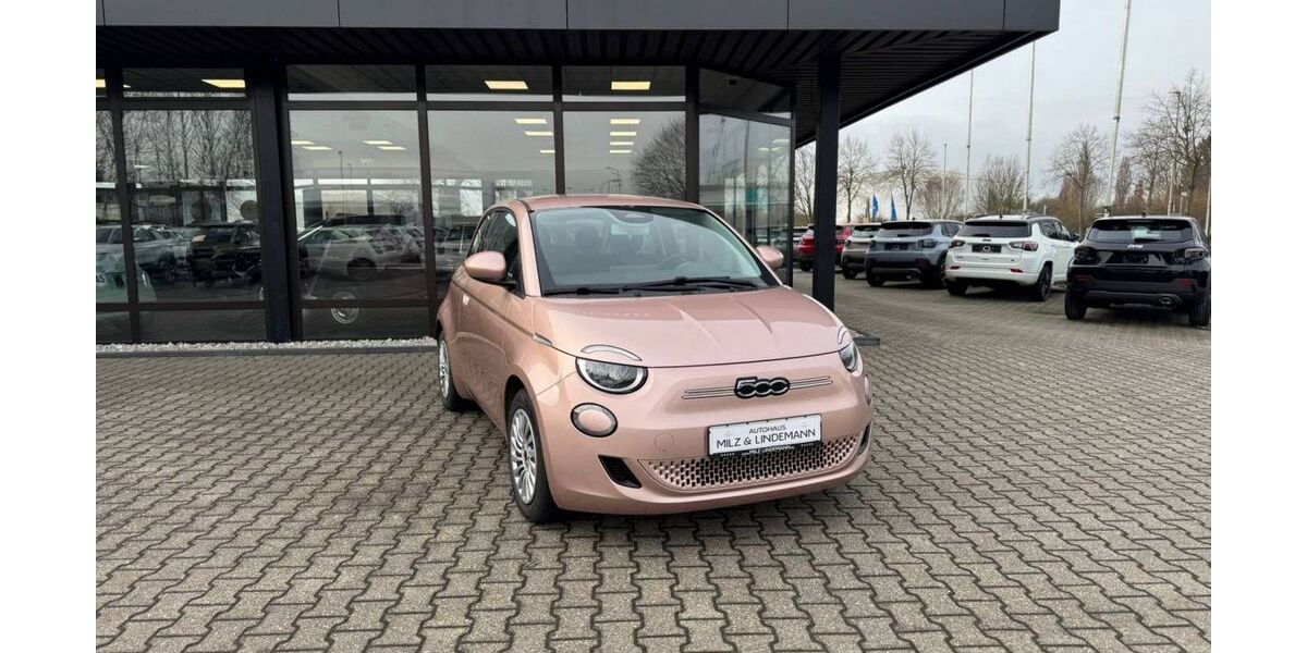Fiat 500 24.965 km 19.590 &euro; Jülich 52428