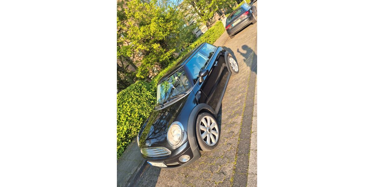 Mini ONE 184.109 km 4.900 &euro; Neuss 41466