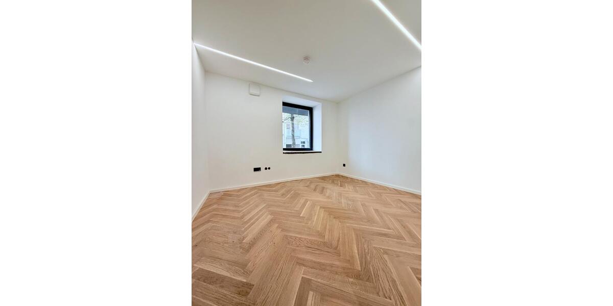 Terrassenwohnung Düsseldorf Pempelfort - 3 Zimmer, 118 m&sup2;, 2.800&euro; | Angebot:26250323