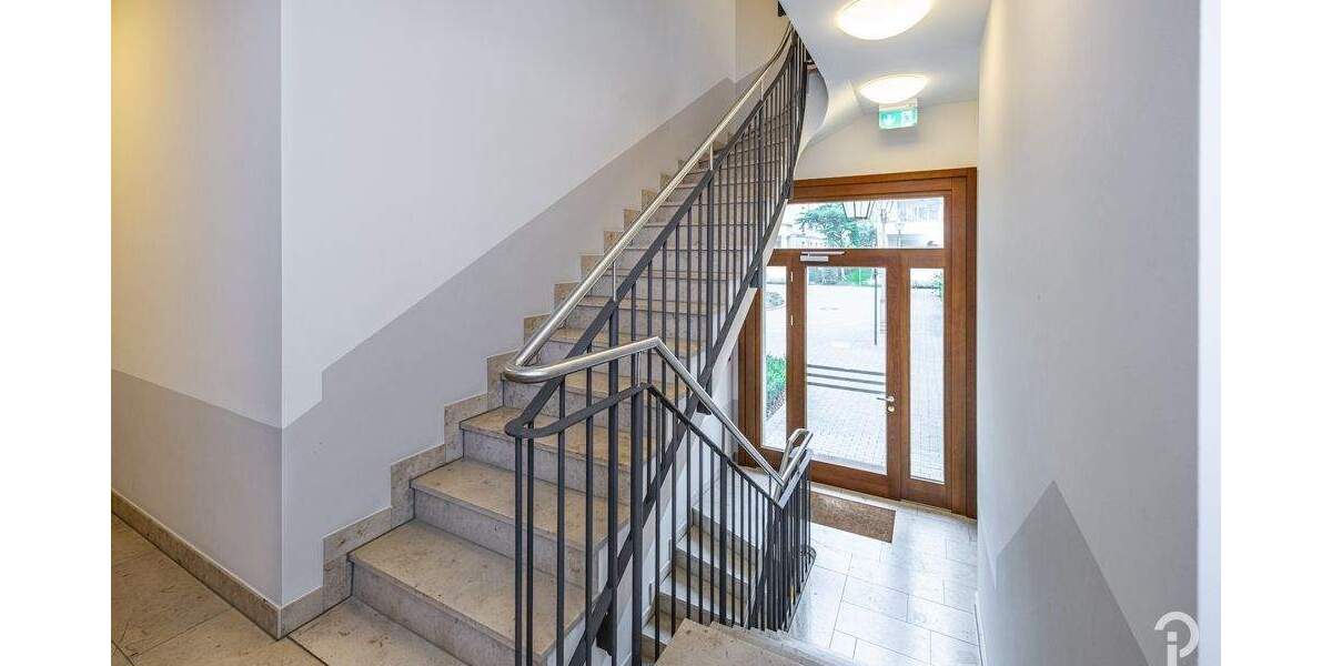 Etagenwohnung Düsseldorf Heerdt - 3 Zimmer, 117 m&sup2;, 890.000&euro; | Angebot:25736424