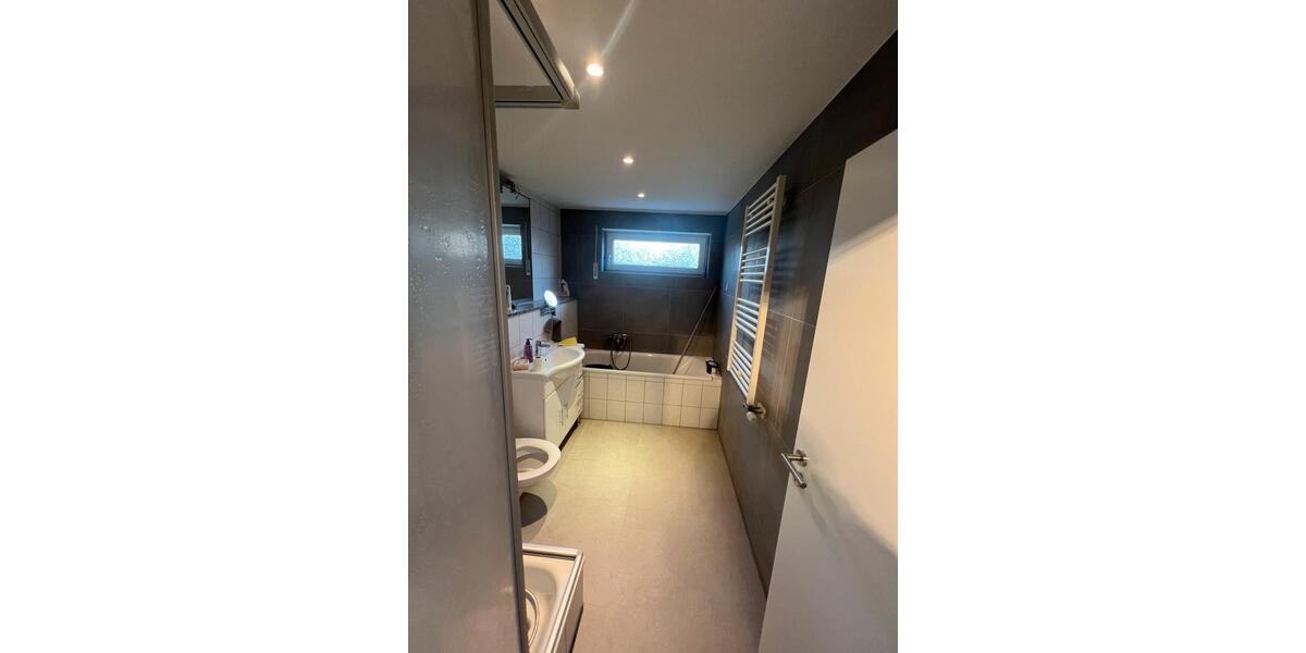 Erdgeschoßwohnung Krefeld Benrad - 2 Zimmer, 68 m&sup2;, 1.012&euro; | Angebot:25900208