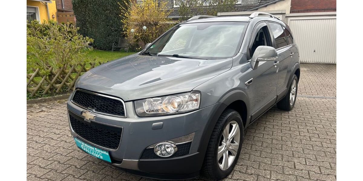 Chevrolet Captiva 180.000 km 8.950 &euro; Düsseldorf 40589