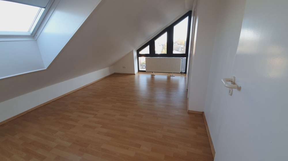 Etagenwohnung Jüchen - 2 Zimmer, 45 m&sup2;, 450&euro; | Angebot:26087257