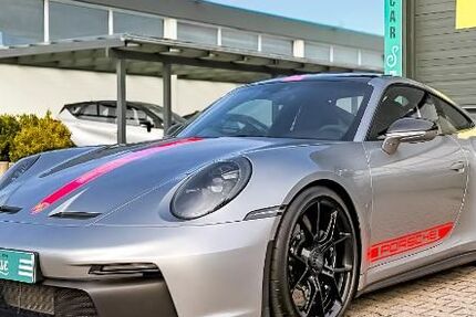 Porsche 992 7.950 km 199.940 &euro; Niederzier 52382
