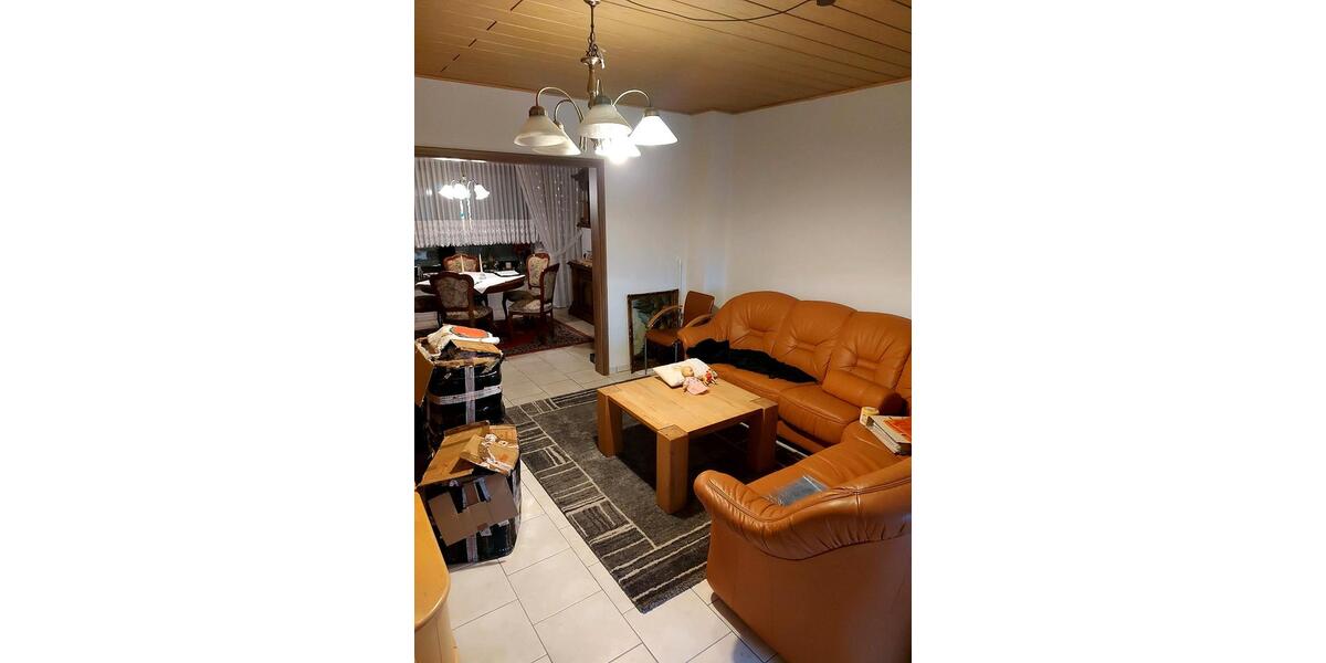 Reihenhaus Wegberg - 4 Zimmer, 120 m&sup2;, 300.000&euro; | Angebot:25632987