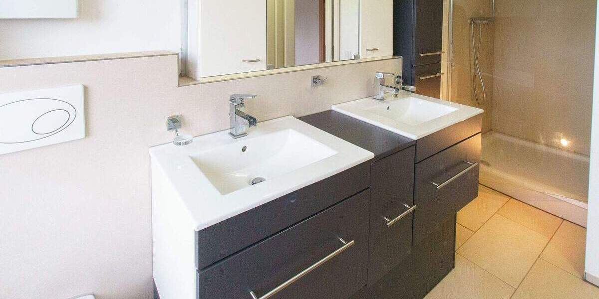 Einfamilienhaus Tönisvorst St. Tönis - 7 Zimmer, 224 m&sup2;, 359.000&euro; | Angebot:25691140