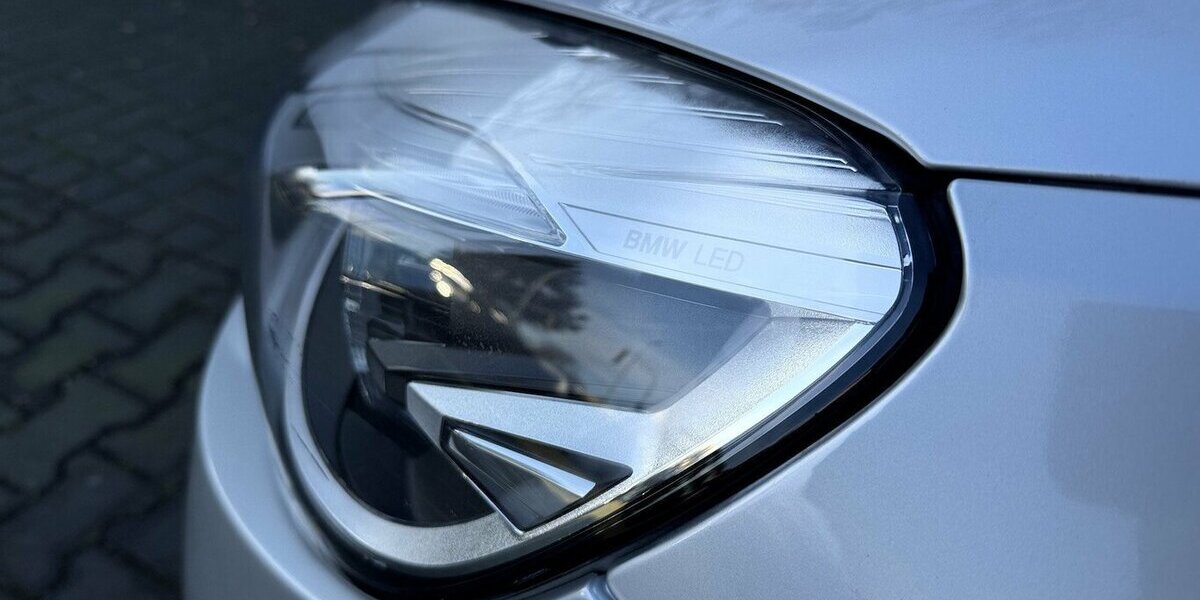 BMW 218 Active Tourer Automatik / PANO / LED / 1.Hd 65.000 km 15.900 &euro; Mönchengladbach 41066