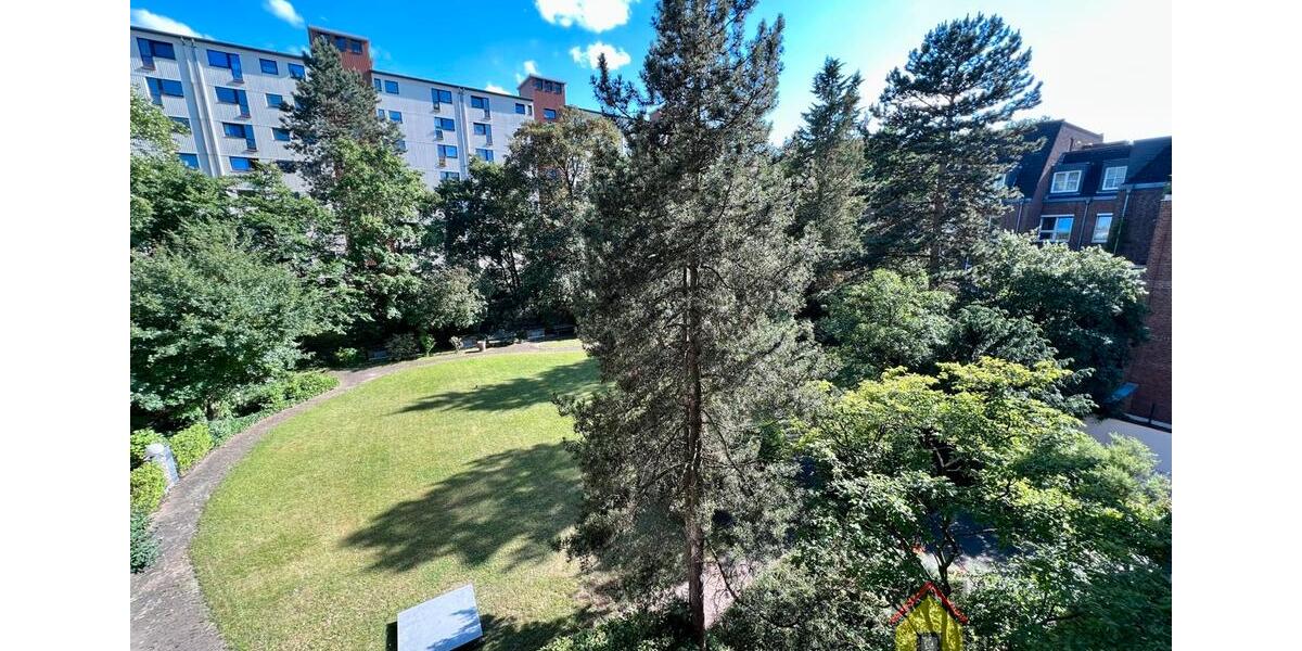 Etagenwohnung Düsseldorf Stadtbezirk 5 - 5 Zimmer, 105 m&sup2;, 1.700&euro; | Angebot:25856206