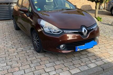 Renault Clio 95.000 km 5.400 &euro; Mönchengladbach 41199
