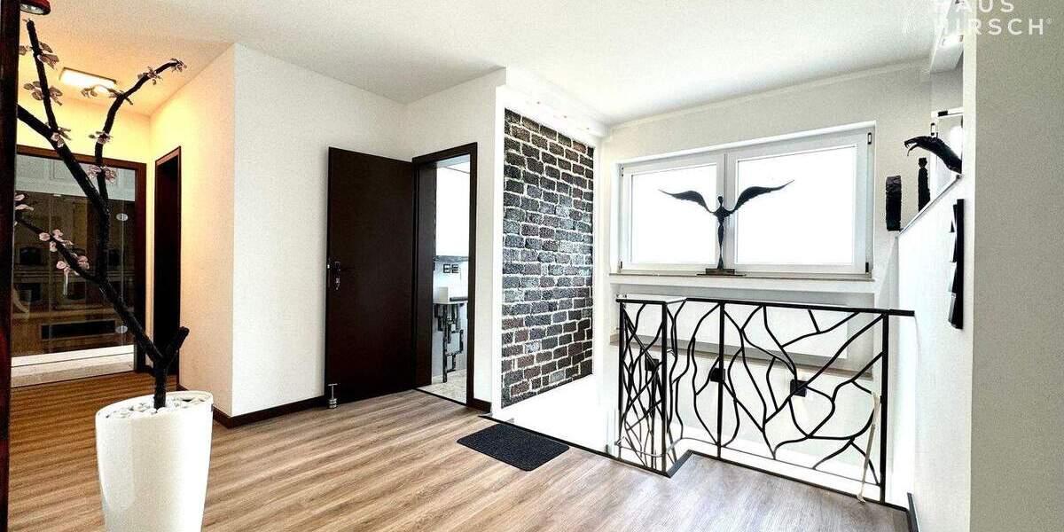 Einfamilienhaus Erkrath - 7 Zimmer, 230 m&sup2;, 899.000&euro; | Angebot:25723027