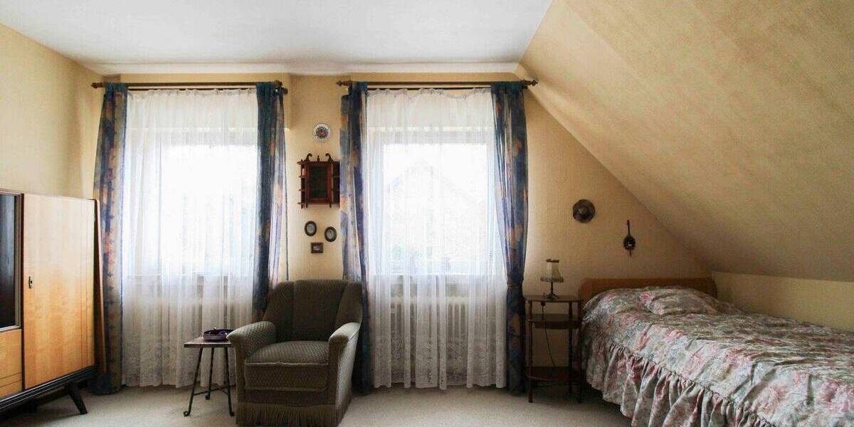 Einfamilienhaus Köln Esch/Auweiler - 7 Zimmer, 599.000&euro; | Angebot:26144008