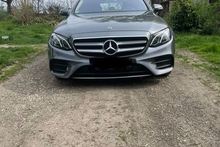 Mercedes-Benz E 400 145.000 km 25.000 &euro; Erkelenz 41812