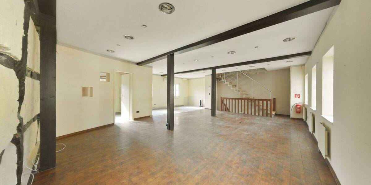 Einfamilienhaus Bergheim - 5 Zimmer, 190.000&euro; | Angebot:25940201