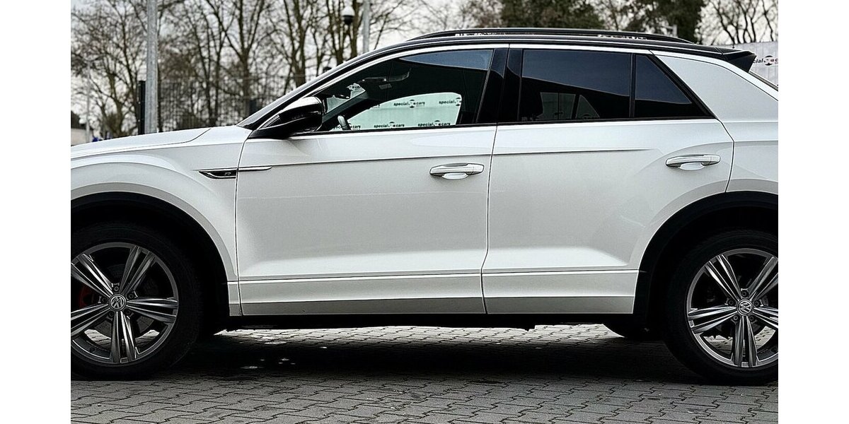 VW T-Roc R-line / Pano / 1. Hd / Kamera / AHK 93.000 km 22.890 &euro; Mönchengladbach 41066