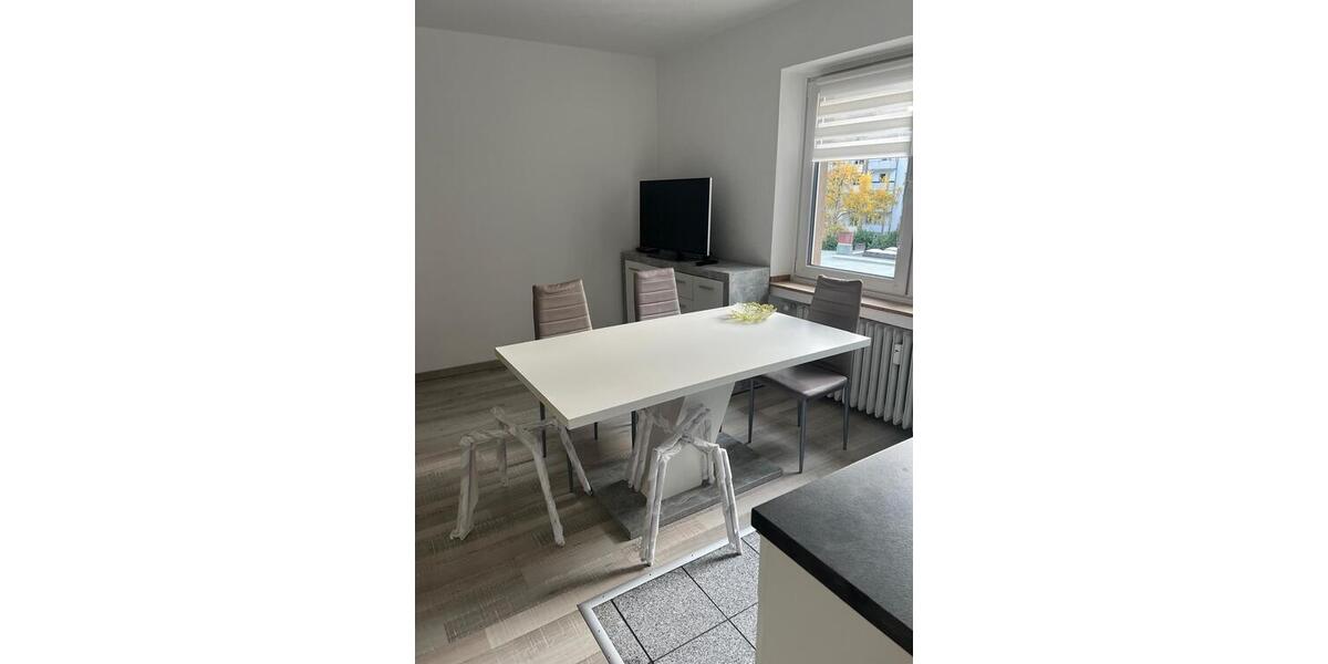 D-Zoo, möbl. 2 Zi. ETW, ruhig und Zentral in Einkaufsstraße , ca. 40qm Wfl., 8qm Keller - Etagenwohnung Düsseldorf Stadtbezirk 2 | Angebot:26844881