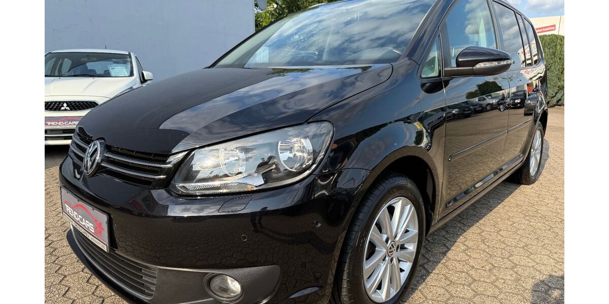 VW Touran 148.800 km 9.950 &euro; Mönchengladbach 41236