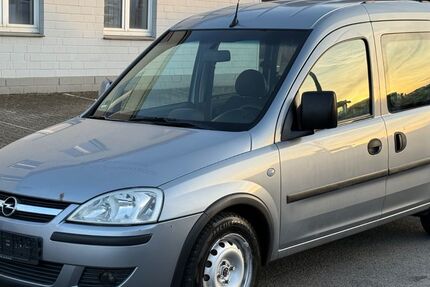 Opel Combo 228.000 km 3.490 &euro; Korschenbroich-Glehn bei Düsseldorf 41352