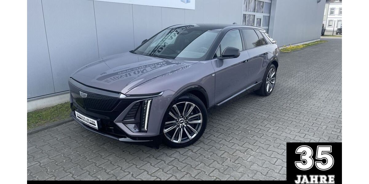 Cadillac Andere 13.551 km 54.890 &euro; Mönchengladbach 41066