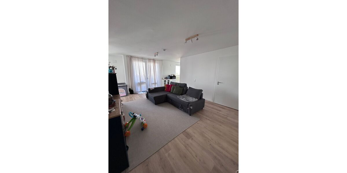 Helle 3-Zimmer Wohnung im 4. EG in Mönchengladbach - Appartement Mönchengladbach Nord | Angebot:27245056