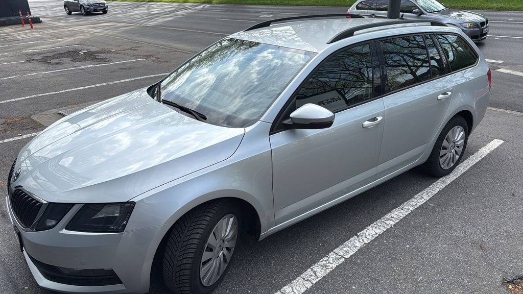 Skoda Octavia 84.000 km 11.999 &euro; Krefeld 47800