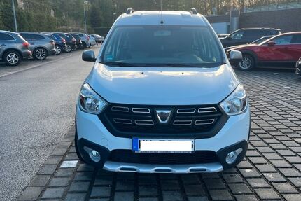 Dacia Dokker 65.700 km 10.999 &euro; Düsseldorf 40477