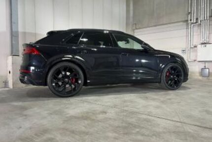 Audi SQ8 141.000 km 63.900 &euro; Düsseldorf 40591