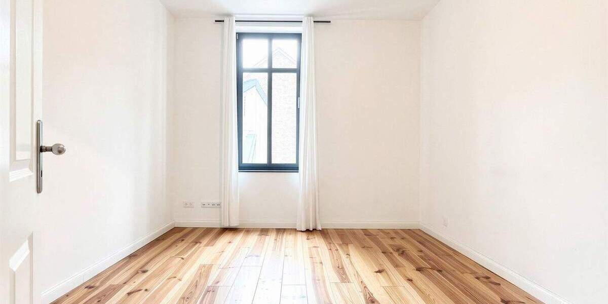 Reihenmittelhaus Mönchengladbach Rheydt - 6 Zimmer, 188 m&sup2;, 445.000&euro; | Angebot:25738825