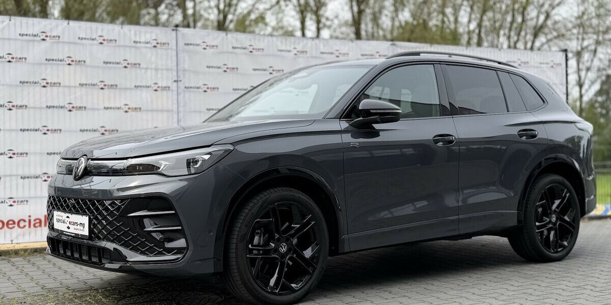 VW Tiguan R-Line/Pano/Memory/HUD/360°/Keyless 5.990 km 48.990 &euro; Mönchengladbach 41066