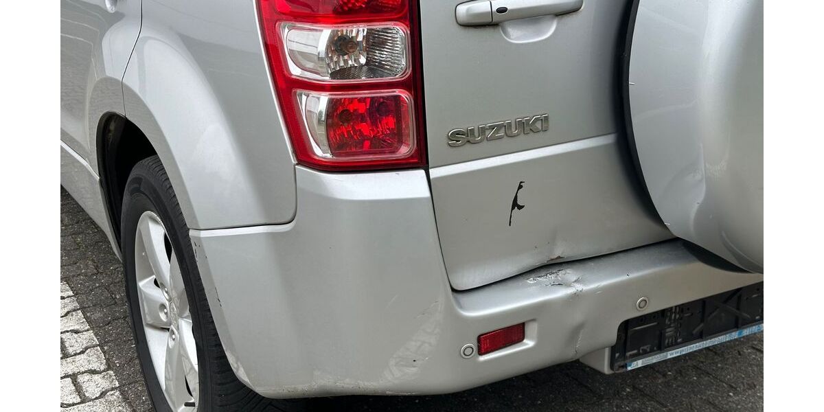 Suzuki Grand Vitara 262.000 km 5.750 &euro; Monheim 40789