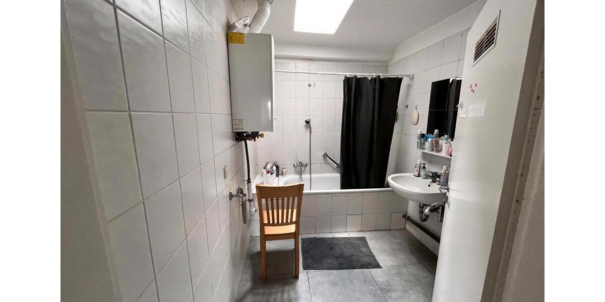 Dachgeschoßwohnung Jülich - 4 Zimmer, 112 m&sup2;, 450&euro; | Angebot:25942670