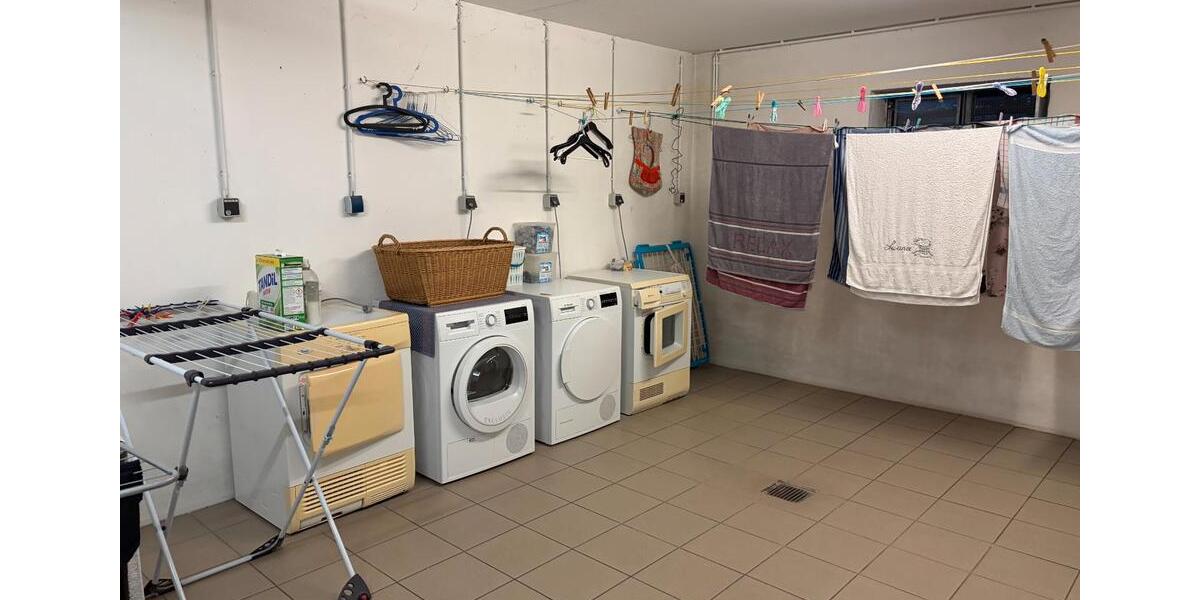 Etagenwohnung Leverkusen Bürrig - 3 Zimmer, 76 m&sup2;, 350.000&euro; | Angebot:26061717