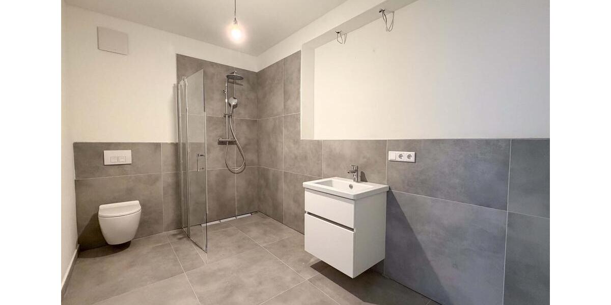 Etagenwohnung Düsseldorf Pempelfort - 3 Zimmer, 88 m&sup2;, 1.680&euro; | Angebot:25584397