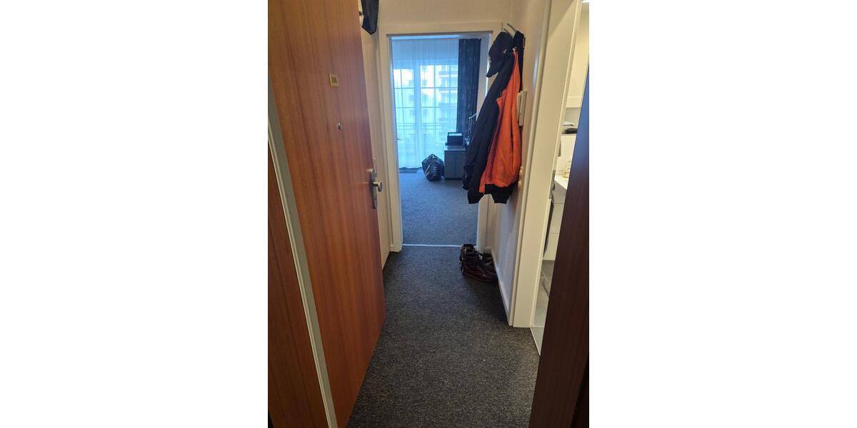 Etagenwohnung Düsseldorf Stadtbezirk 9 - 1 Zimmer, 36 m&sup2;, 700&euro; | Angebot:25239867