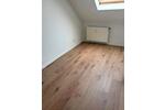Dachgeschoßwohnung Krefeld - 2.5 Zimmer, 57 m&sup2;, 115.000&euro; | Angebot:26118096