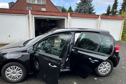 VW Golf 154.000 km 5.000 &euro; Düsseldorf 40591